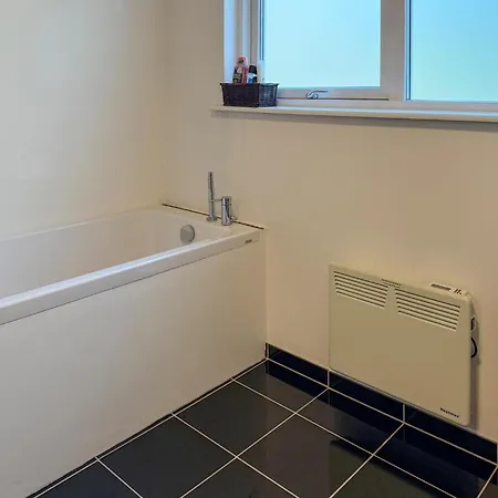 Beautiful Home In Ebeltoft With Wifi Nyaraló *